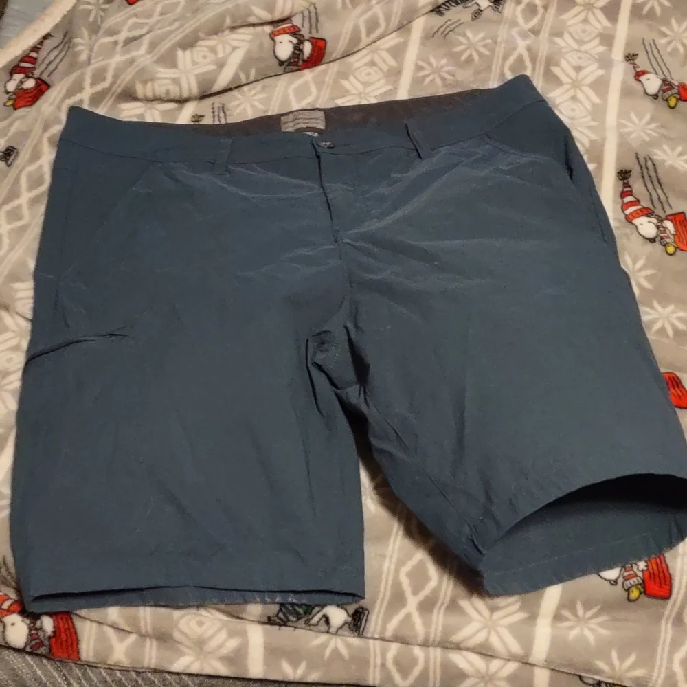 Bundle of men's shorts waist size 38. Men's. Weekend offers sales. - Picture 2 of 5